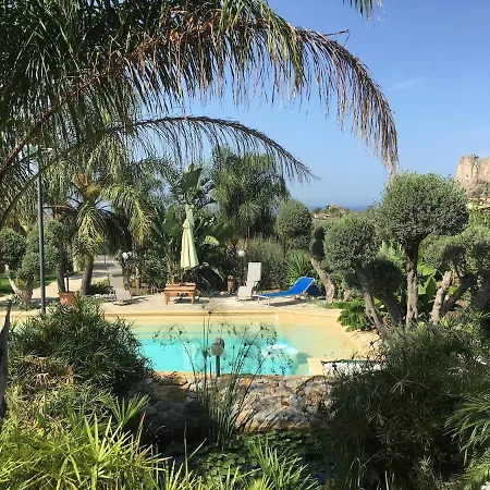 Βίλα With Private Pool And Wonderful View *