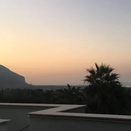 Βίλα With Private Pool And Wonderful View