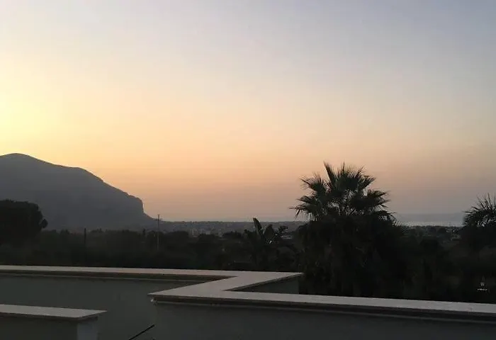 Villa With Private Pool And Wonderful View